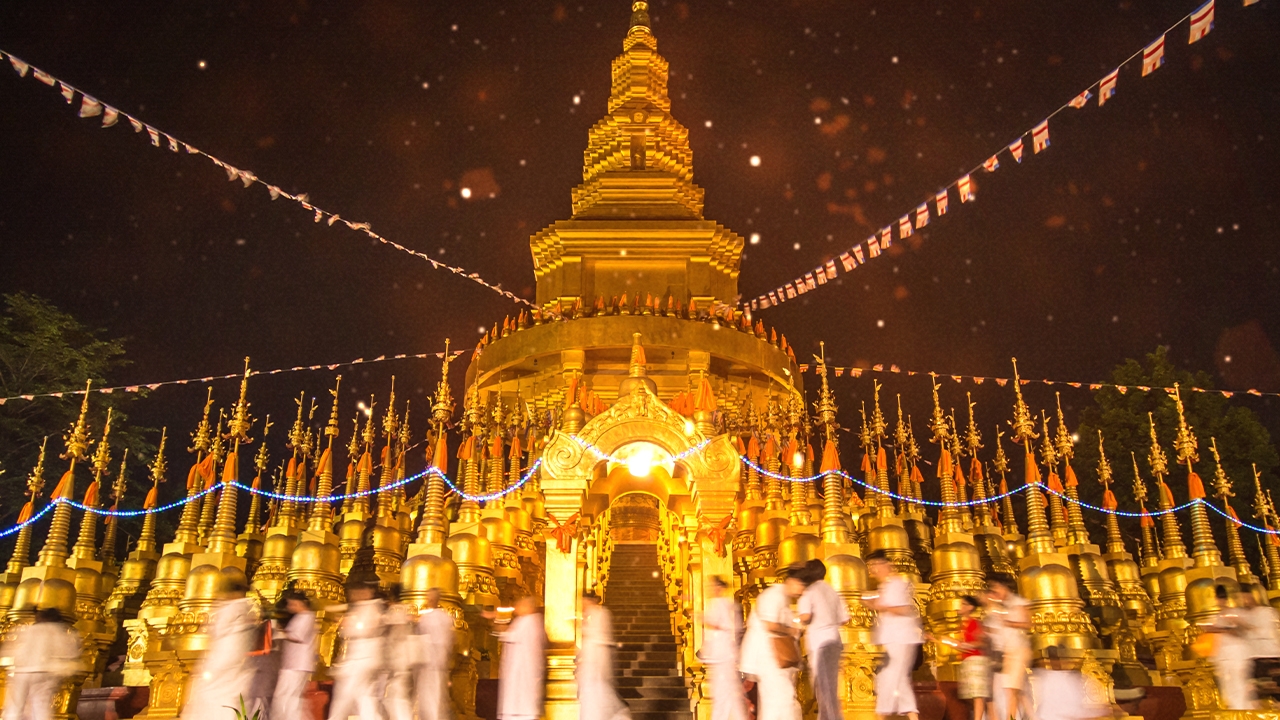 วันวิสาขบูชา 68 อานิสงส์ของการเวียนเทียนมีอะไรบ้าง ได้บุญครบถ้วน
